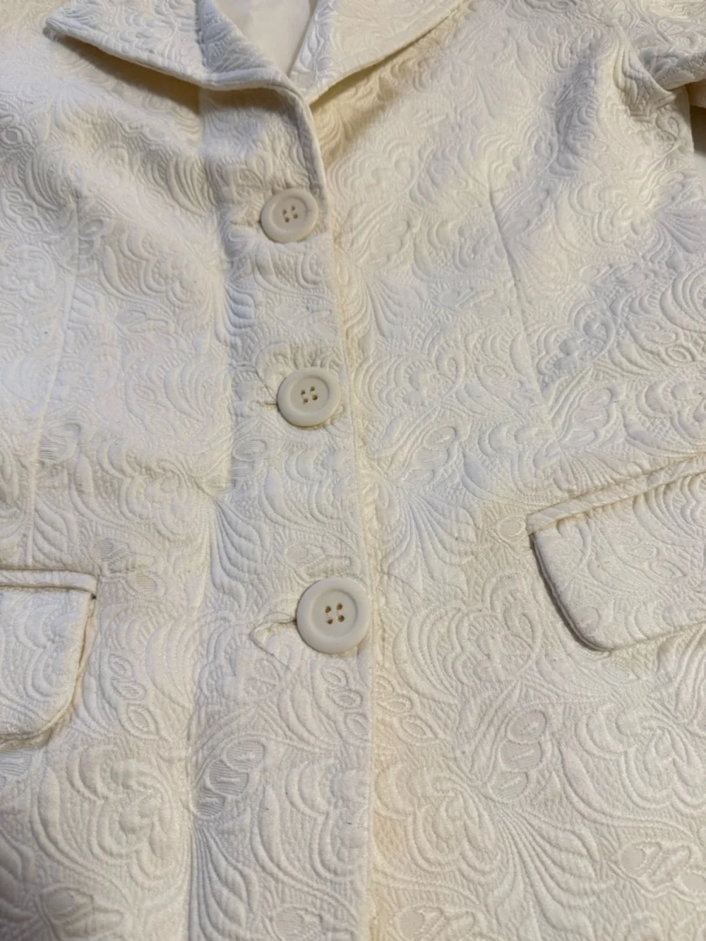Womens Cream Textured Button-Front Coat - Picture 3 of 11